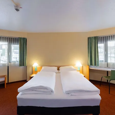 فندق Wuppertal-city 3*