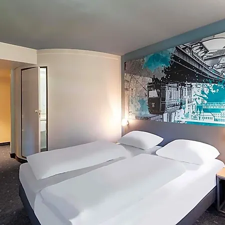 Wuppertal-city 3*