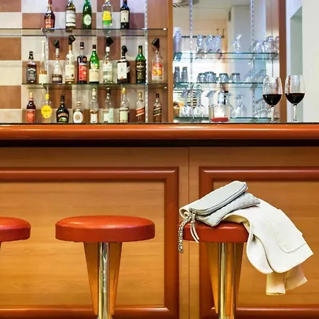 Wuppertal-city فندق 3*